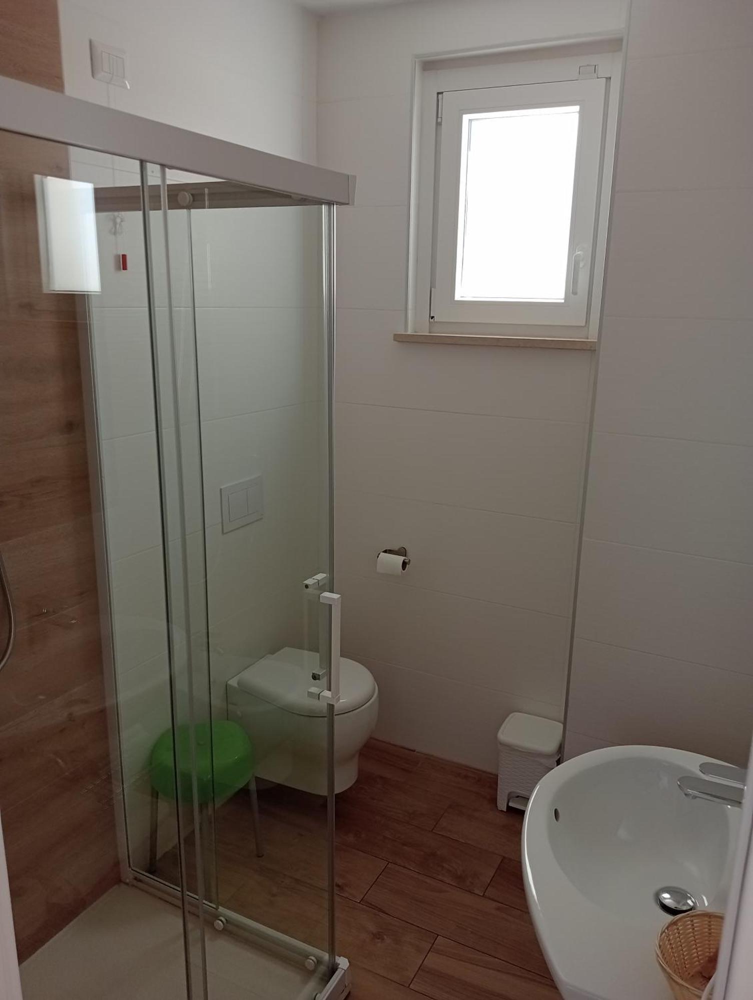 Hotel Flora Алба Адриатика Екстериор снимка